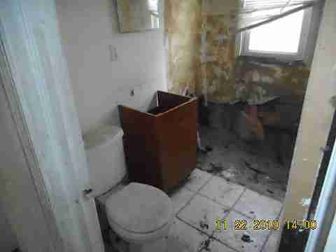 8897 Mendota (25)_m.jpg